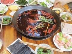 -六公里老火锅(总店)