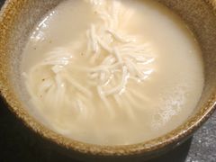 -新草堂锅物料理(泉城路店)