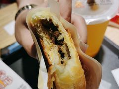 黑椒牛肉烤饼-吉品合酥脆烤饼(哈西金街店)