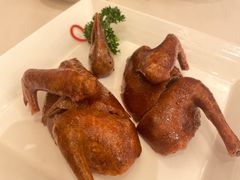 烤乳鸽-利苑酒家(宜安广场店)