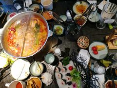 -湊湊火锅·茶憩(新中关购物中心店)