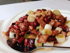 宫保鸡丁-川香楼酒家