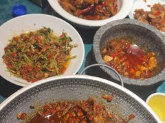 -呷湘厨·鱼汤捞饭·剁椒鱼头·辣椒炒肉(国家会展中心店)