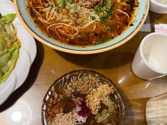 -重庆石磨豆花庄(乔庄店)