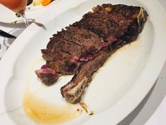 澳洲安格斯谷饲T骨牛排-王品台塑牛排(成都万象城店)