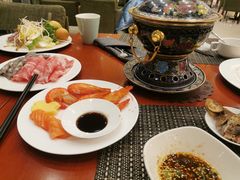 -元一希尔顿酒店·鲜切牛肉火锅禅自助餐厅