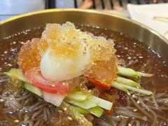 -臻牛烤肉
