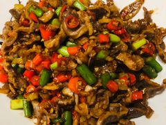 香辣鸡杂-钟掌勺忘不了地道湘菜(新天地假日广场店)