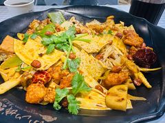 -小山城麻辣香锅(新邻生活广场店)