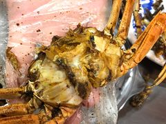 卤螃蟹-蓝精灵饺子店