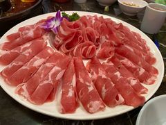 相间肥牛-宽窄巷子火锅(周浦店)