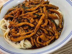 肉丝葱油拌面-君东记本帮面馆(天钥桥路店)