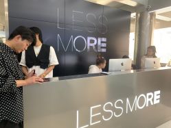 -LESSMORE科技头皮理容中心