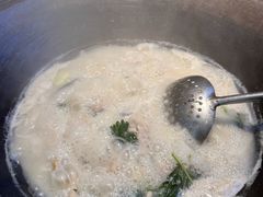 -陈大锅·岳阳鱼馆·地道岳阳菜(美食街店)