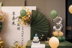 -七月气球布置订婚·宝宝宴· 求婚·生日布置(二七万达店)