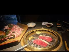 -铭牛烧肉·和牛海鲜自助(高新月牙湖店)