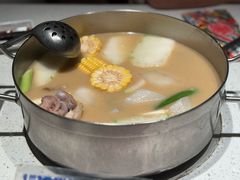 -肥仔文澳门猪骨煲(南京西路店)