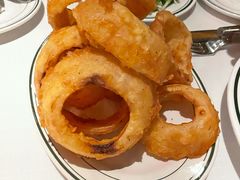 洋葱圈-Wolfgang’s Steakhouse 沃夫冈牛排馆(上海白玉兰广场店)