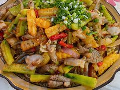 -廖哥泡椒兔(峨眉店)