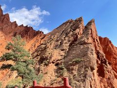 -天山神秘大峡谷