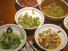 -蛮佬拾·乡里土菜馆(河西王府井店)
