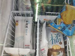 -全家便利店(莲花池东路店)