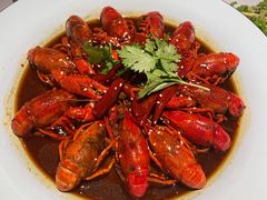 火爆麻辣小龙虾-悦融琥珀·京鲁菜·海味珍品(西单店)