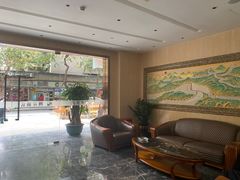 -漫潮酒店(广州南部战区总医院店)