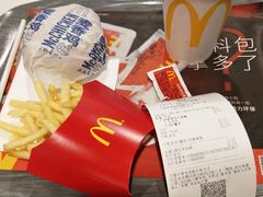 -麦当劳(金桥店)