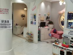 -Oh my head儿童理发(绿地·新田360店)