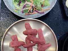 -臻牛烤肉