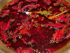 -潮火锅·麻辣牛肉火锅(观音桥方圆·LIVE店)