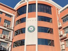 -上海市黄浦区教育学院附属中山学校