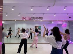 -Bella贝拉流行舞蹈