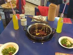 -马路边边串串香(一匡街店)