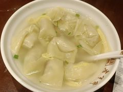 刀鱼馄饨-老半斋(福州路店)