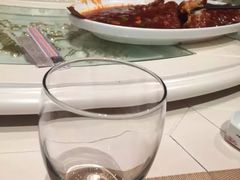 -锦龙国际酒店(天津奥体中心华苑地铁站店)