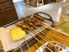 -聚点串吧·北京烧烤(赵登禹路店)