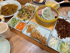 -宏状元现熬粥·京味菜(黄寺大街店)