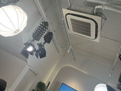 -Sony Store 索尼(上海淮海中路店)