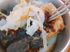 -白色精品·老长沙臭豆腐(文化店)