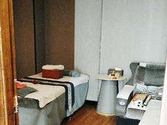 -尊江月推拿足道(周浦店)