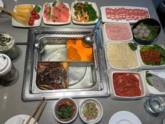 -海底捞火锅(杭州滨江九宜城店)