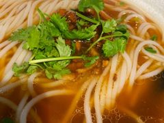 -黑白电视长沙小吃(美林M·LIVE天地东座店)