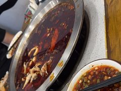 -老表牌·蛙蛙鸡冷锅鱼(成都东站店)