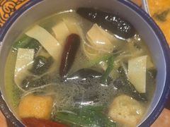 -喝丢一只鞋海鲜烧烤·海肠捞饭(东关街店)