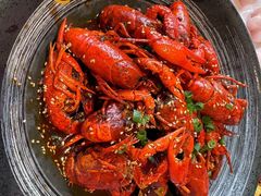 -肥肥虾庄·金牌油焖大虾(沙湖店)
