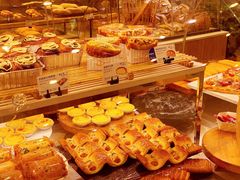 -巴黎贝甜(华堂新辰汇店)