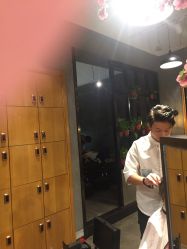 -时尚殿堂明星门店