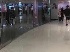 -香港ELEMENTS圆方